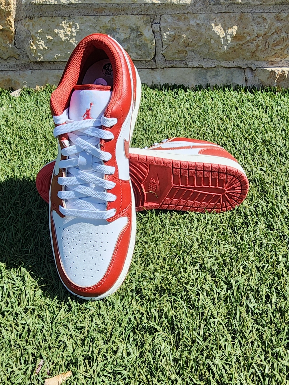 Jordan 1 Low "NEW BEGINNINGS" Top Sneakers - Red/White